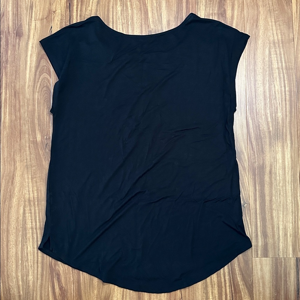 Green Envelope T-Shirt - Picture 2 of 3